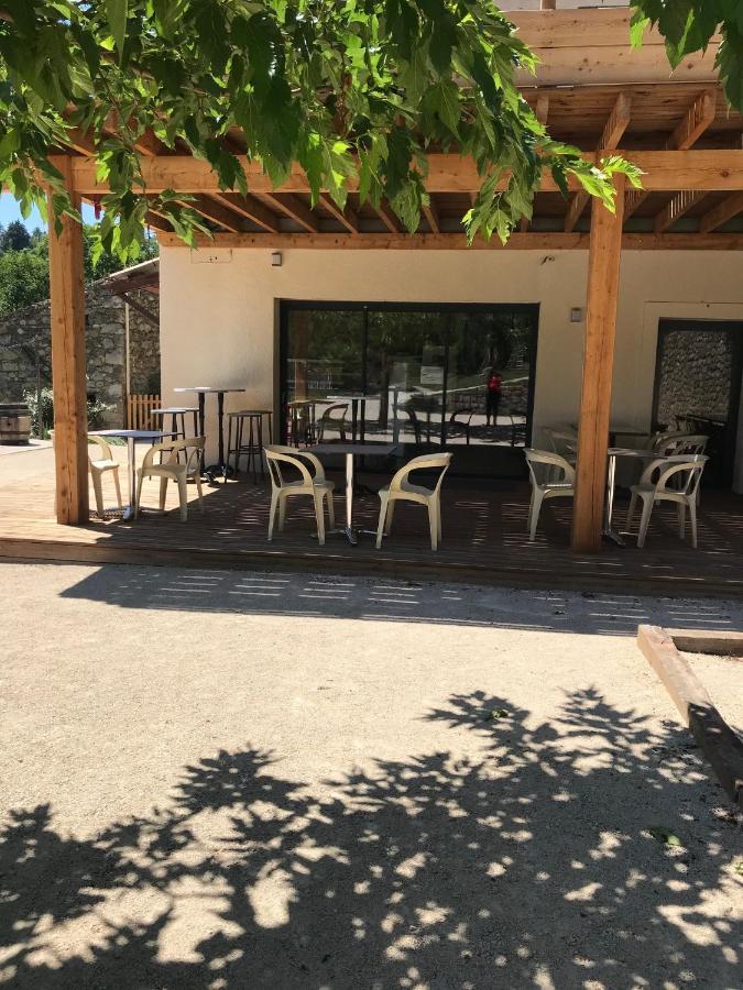 乐思博瑞杜克度假屋 Colombier-le-Vieux 外观 照片